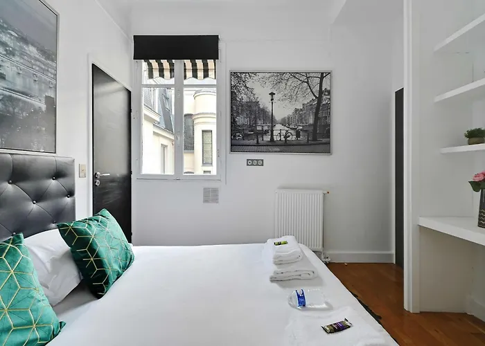 And Quiet 1bdr 8th - Bail Mobilite *