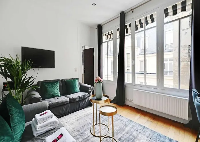 And Quiet 1bdr 8th - Bail Mobilite Lejlighed